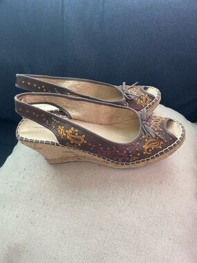 Montego Bay Club Brown Embroidered Peep-Toe Wedge Slingbacks